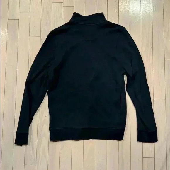 Boys Vineyard Vines lightweight navy blue sweater - Picture 2 of 3